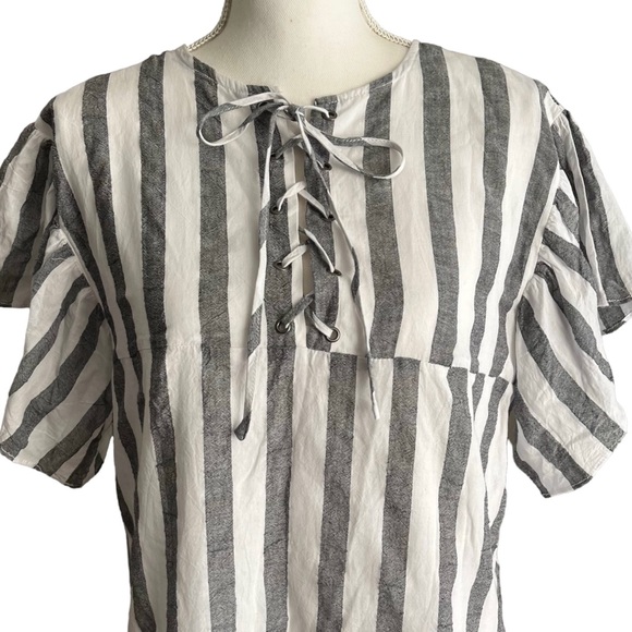 Who What Wear Gray stripe Dress Size S - Picture 2 of 5